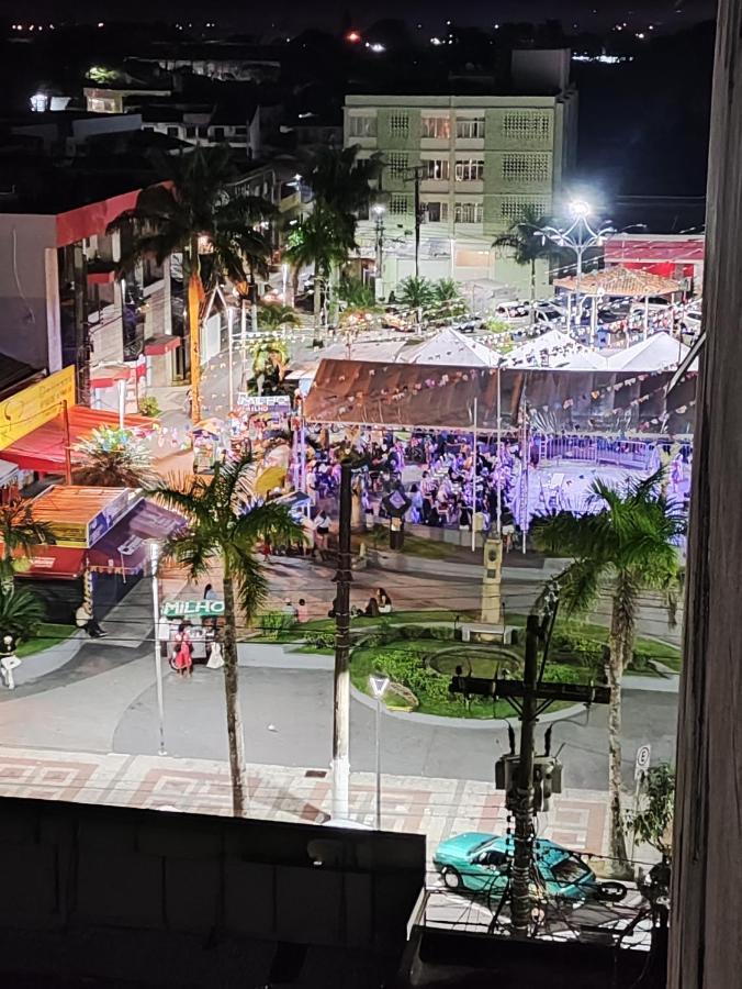 Apartamento Inteiro Em Peruibe No Centro, Prox A Praia Esterno foto